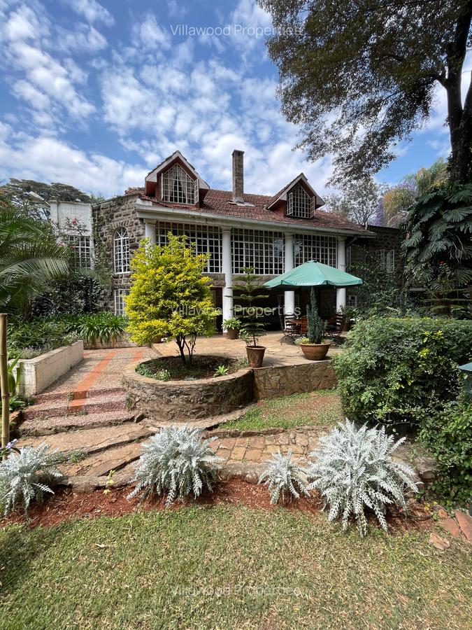 8 Bed House with En Suite in Muthaiga - 1