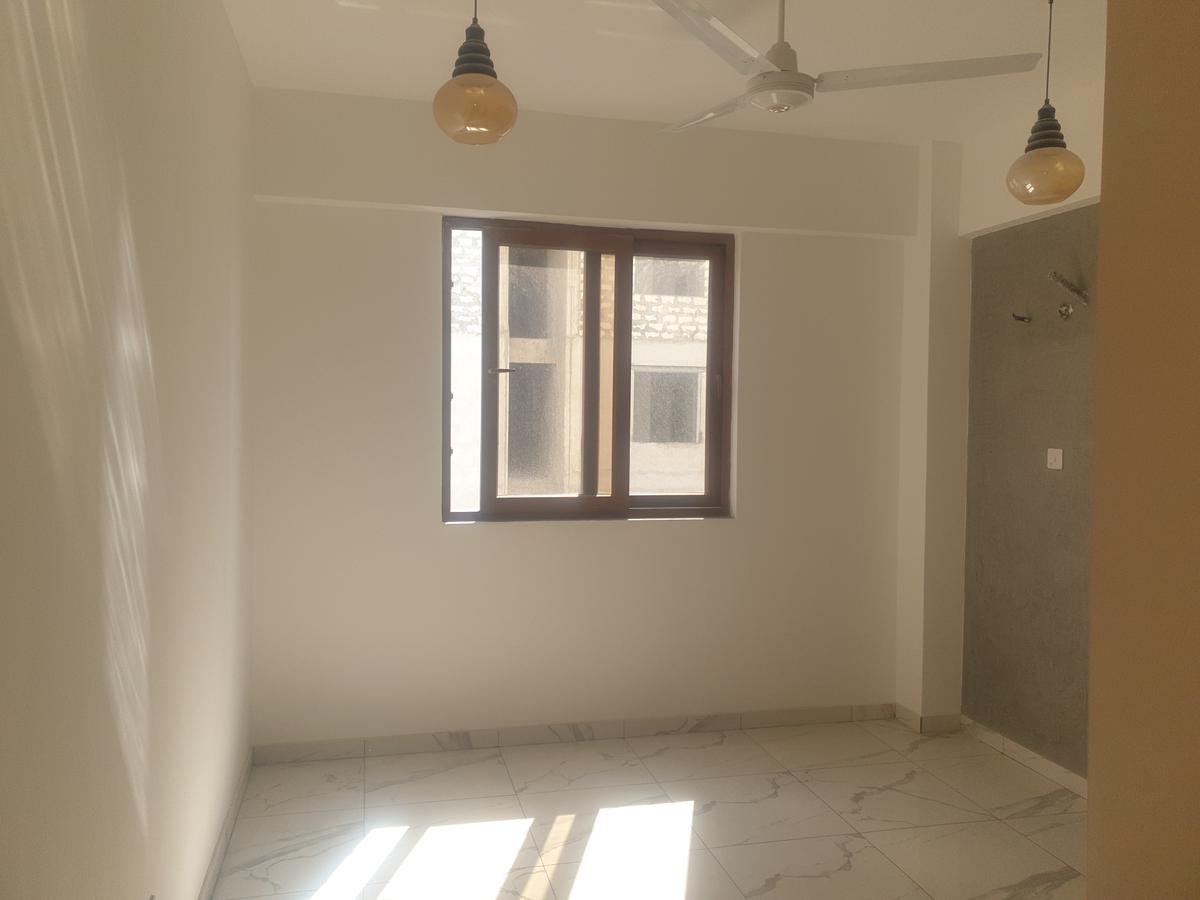 3 Bed Apartment with En Suite at Baobab - 11