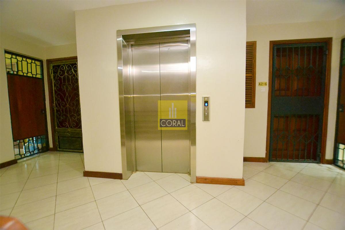 3 Bed Apartment with En Suite in Kileleshwa - 17