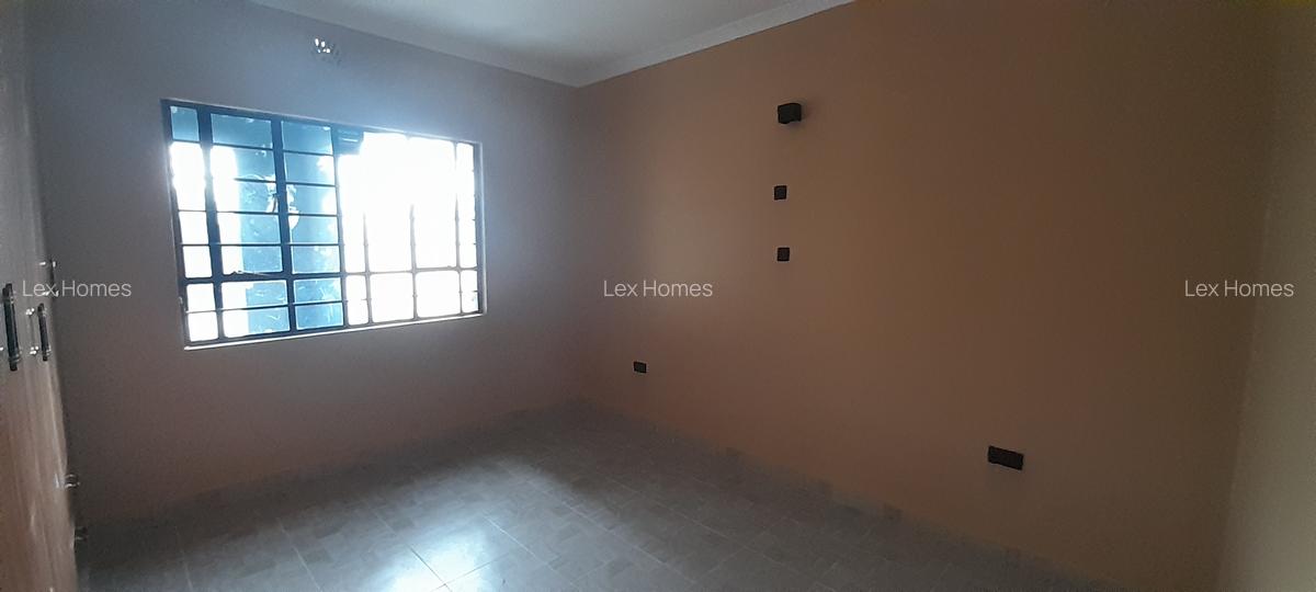 4 Bed House with En Suite at Magadi Road - 12