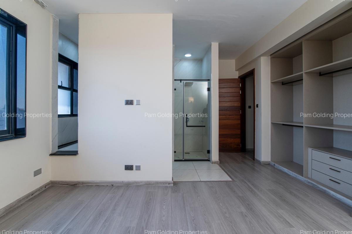 2 Bed Apartment with En Suite in Rhapta Road - 11
