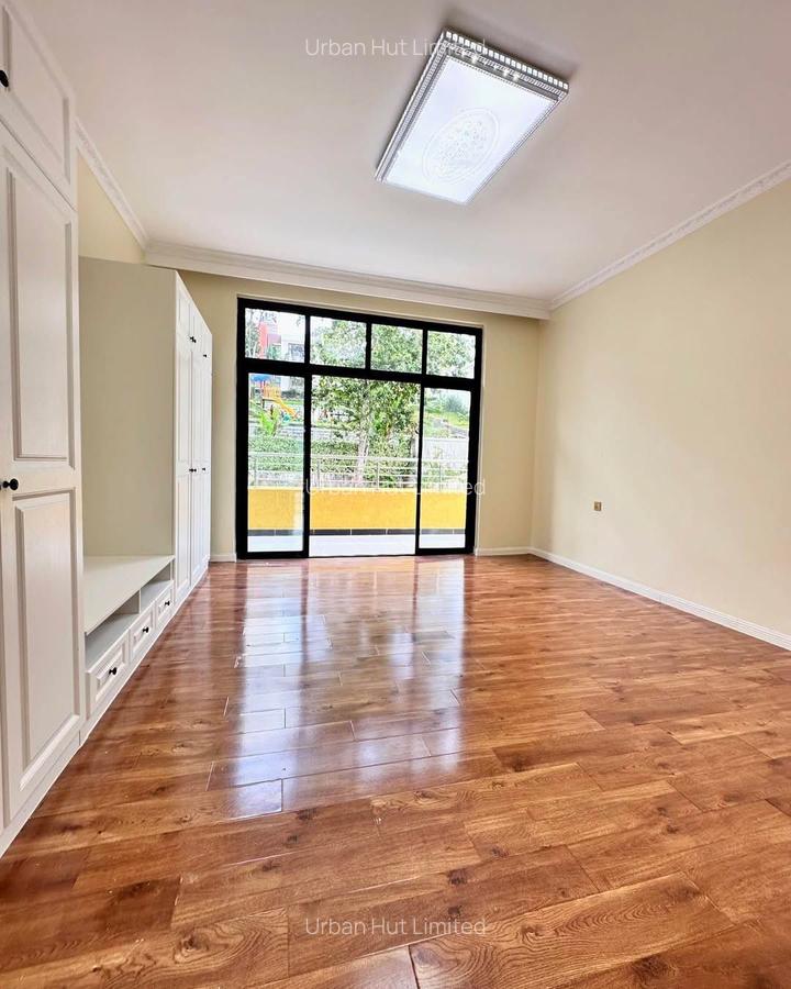 5 Bed House with En Suite in Karen - 6