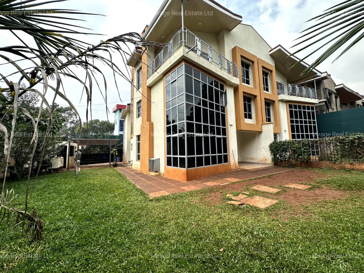 Commercial Property with Service Charge Included in Lavington - 9