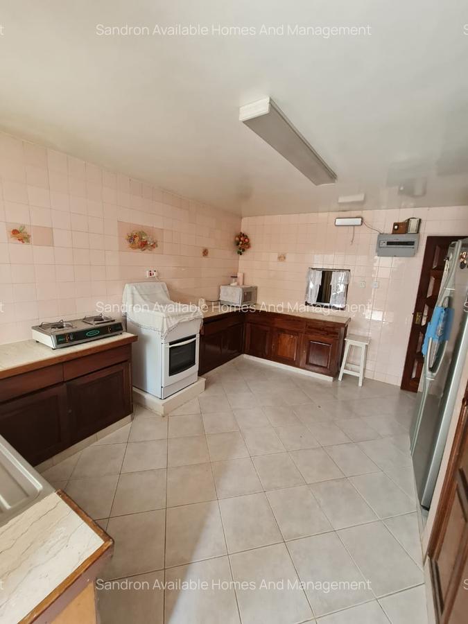 5 Bed Townhouse with Staff Quarters in Brookside - 3