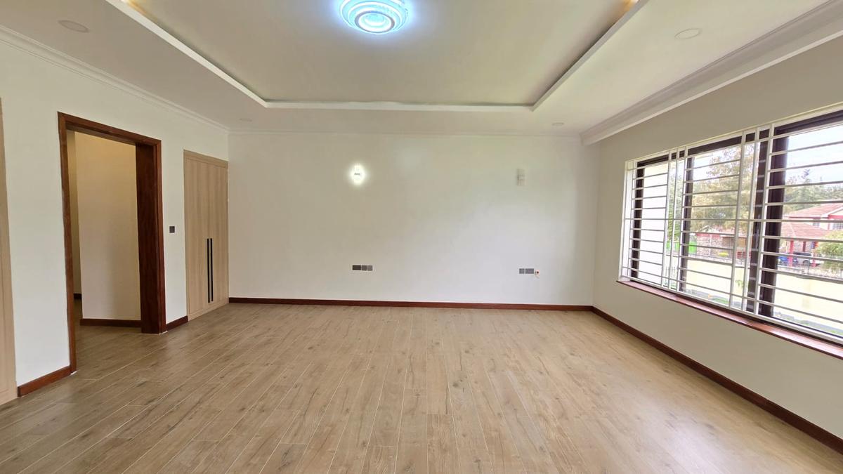 4 Bed House with En Suite in Karen - 5
