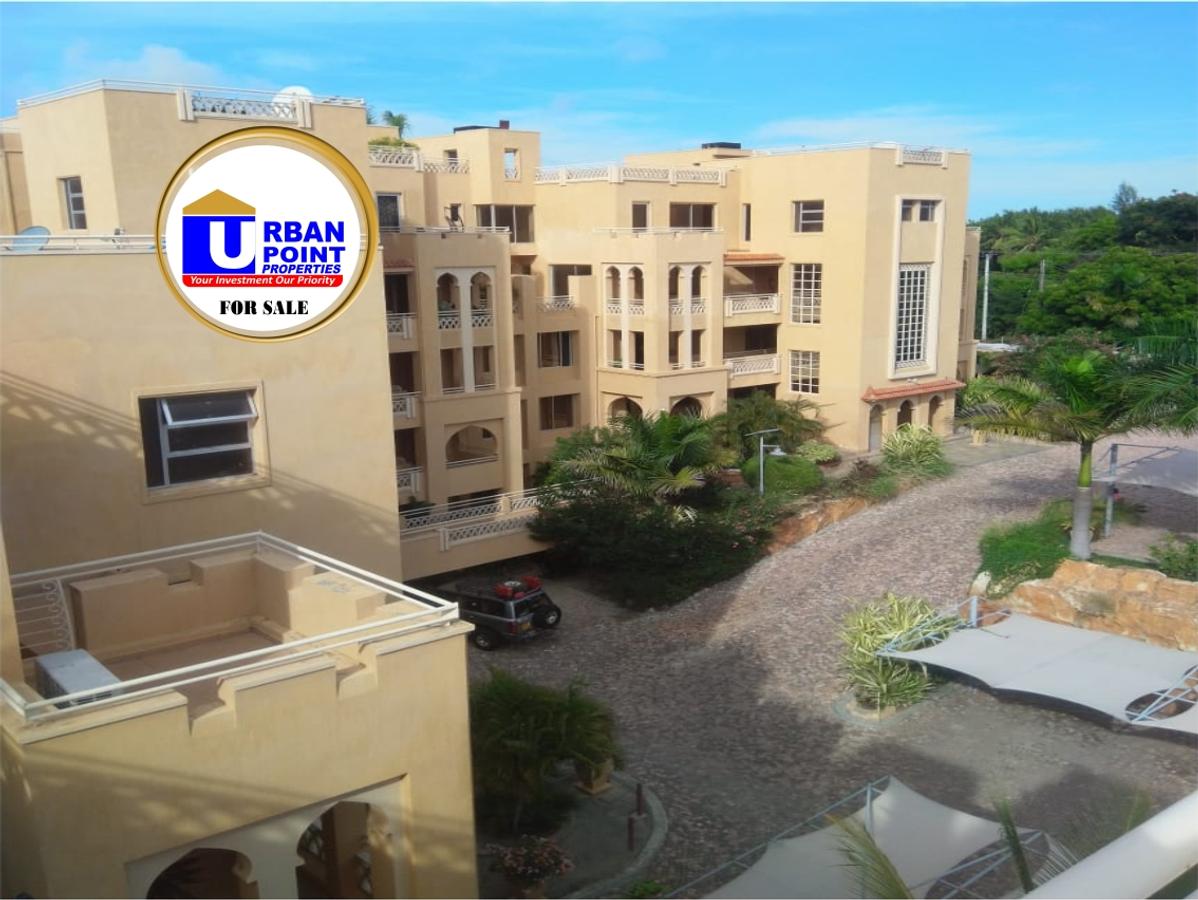 4 Bed Apartment with En Suite in Nyali Area - 1