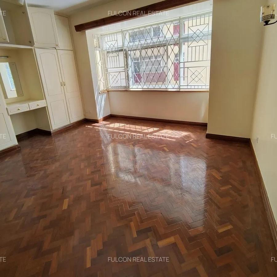 3 Bed Apartment with En Suite in Westlands Area - 3