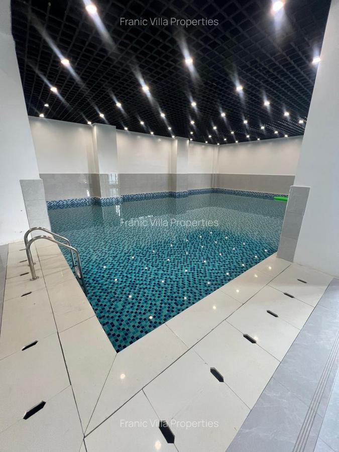3 Bed Apartment with En Suite in Riverside - 5