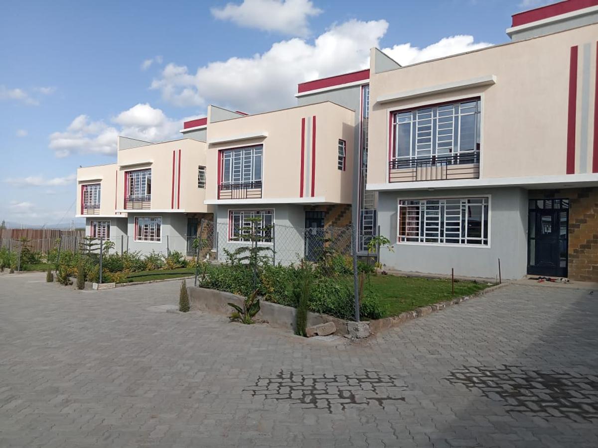 3 Bed Townhouse with En Suite at Nairobi Namanga Highway - 1