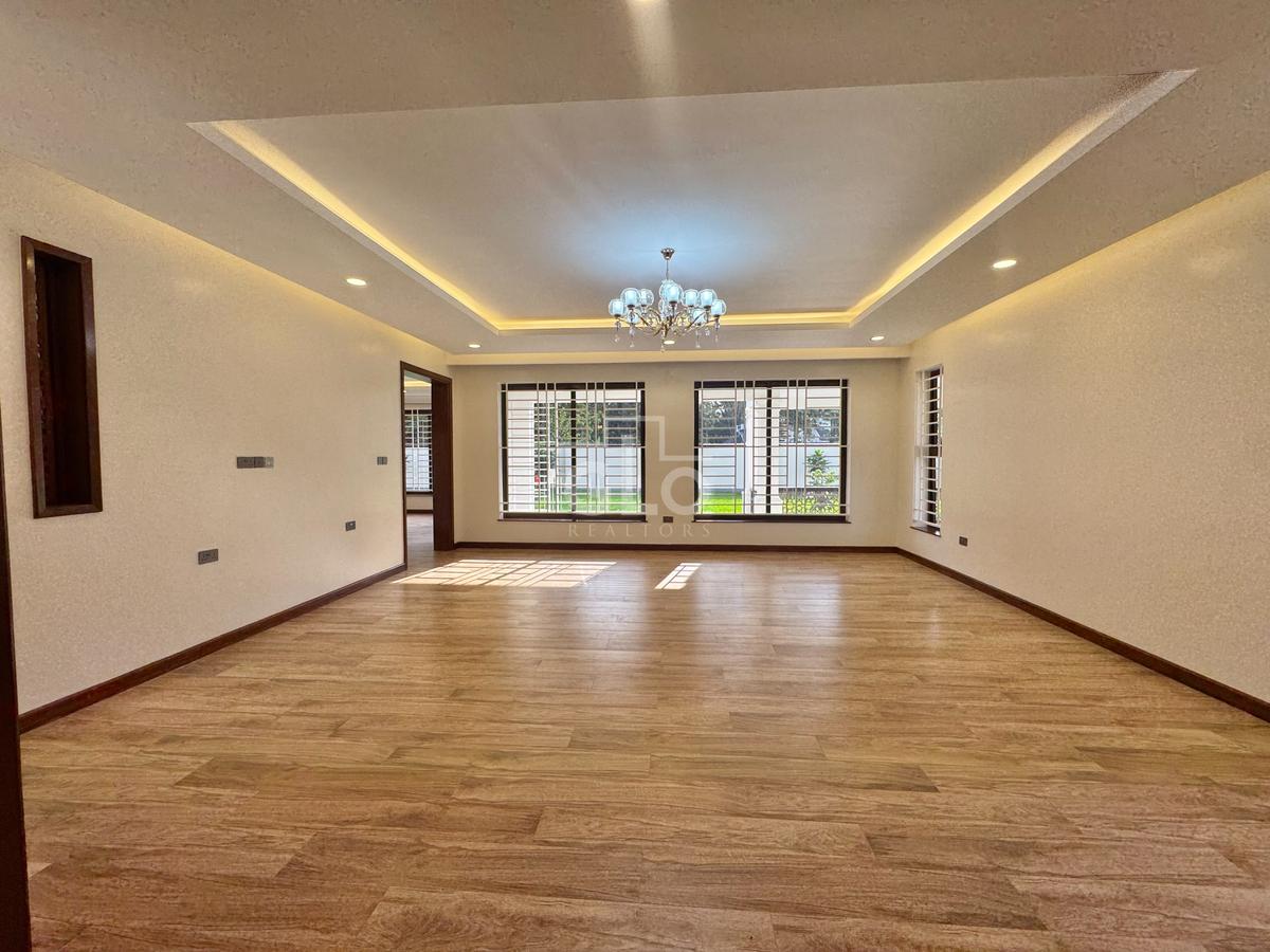 4 Bed House with En Suite in Karen - 6