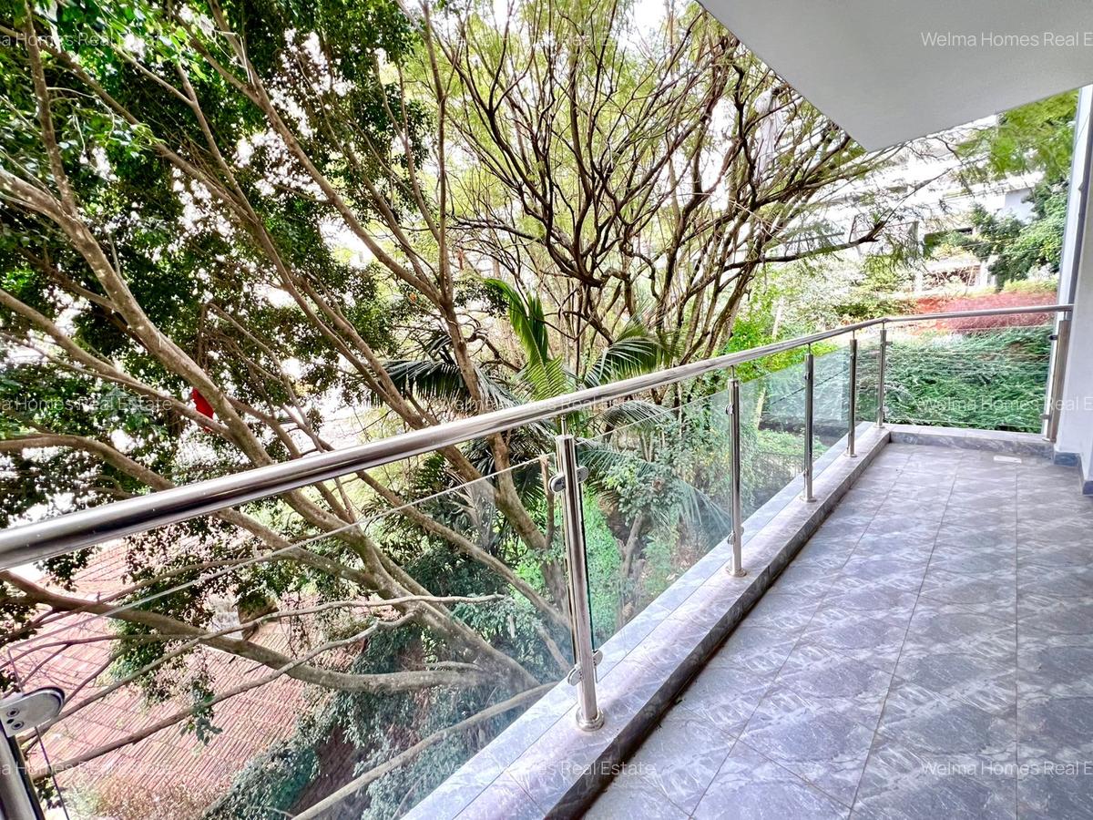 2 Bed Apartment with En Suite in Riverside - 1