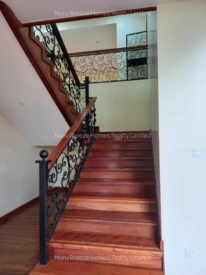 4 Bed Townhouse with En Suite in Runda - 19