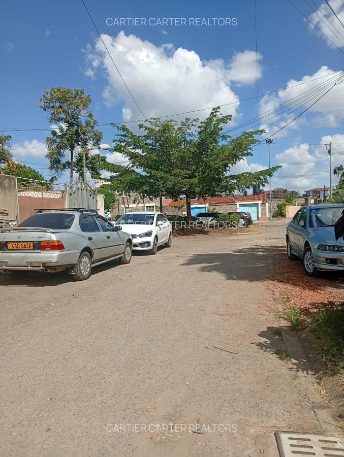 3 Bed House with En Suite at Phase 2 - 2