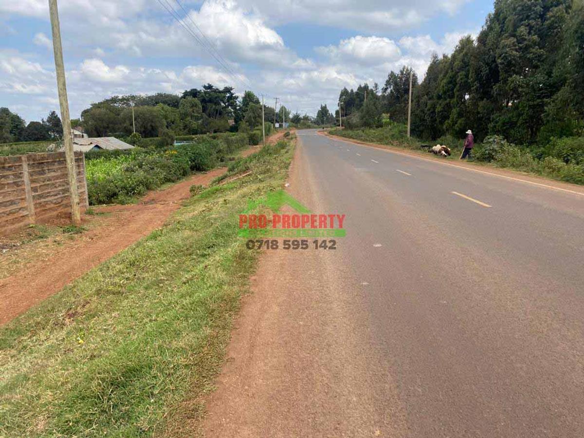 0.1 ha Commercial Land in Kikuyu Town - 1