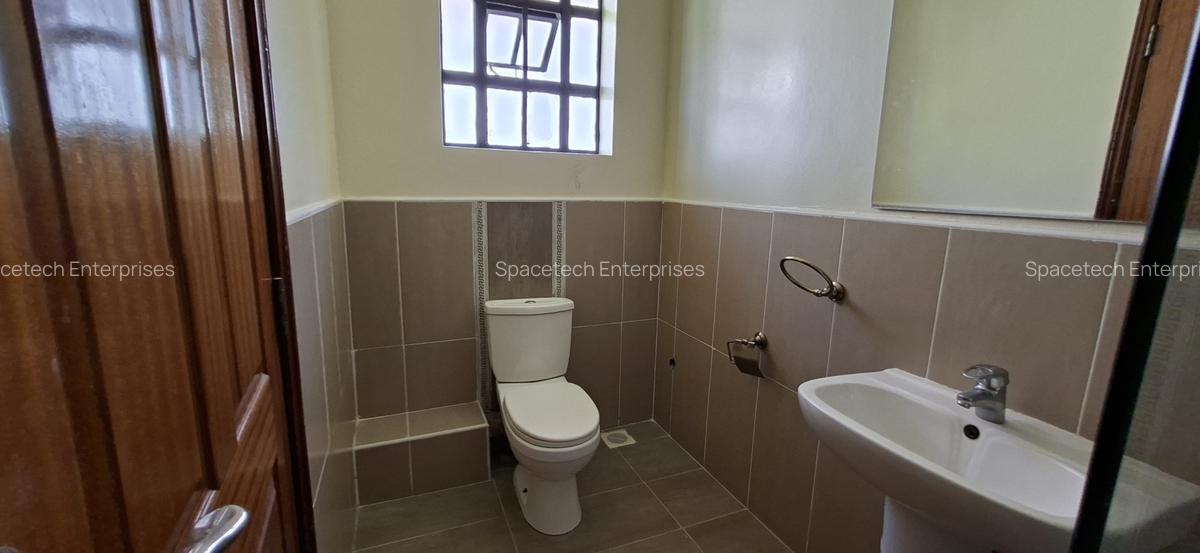 4 Bed Townhouse with En Suite in Kiambu Road - 19