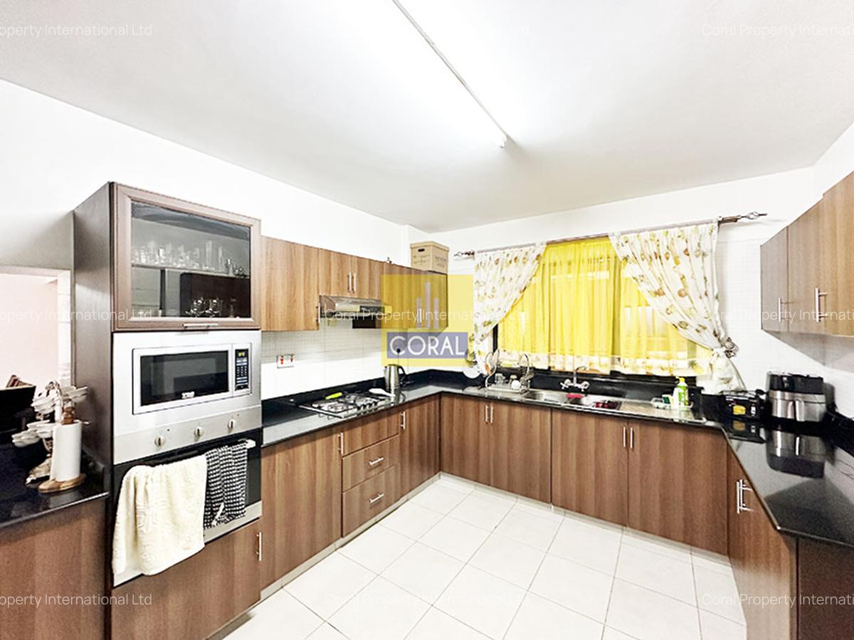 3 Bed Apartment in Kilimani - 9