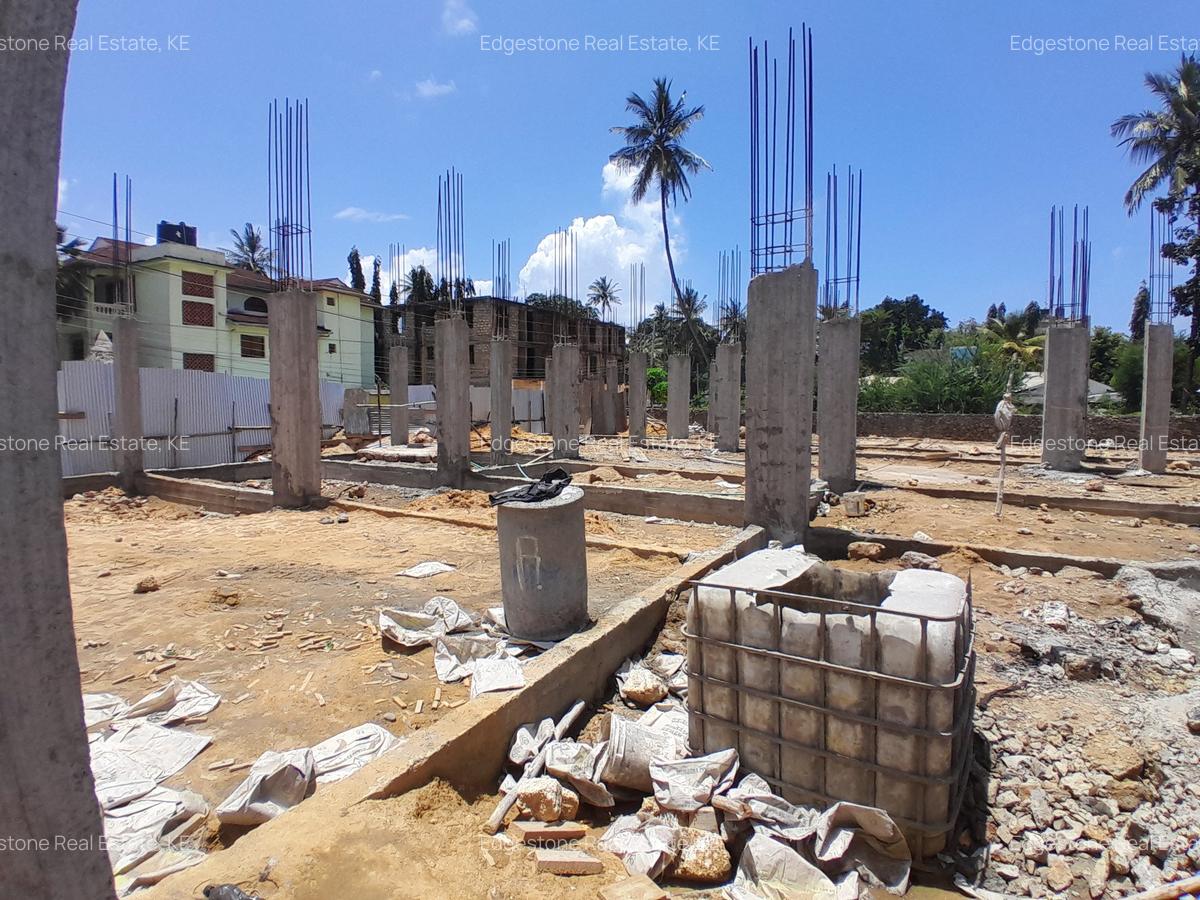 3 Bed Apartment with En Suite in Mtwapa - 2