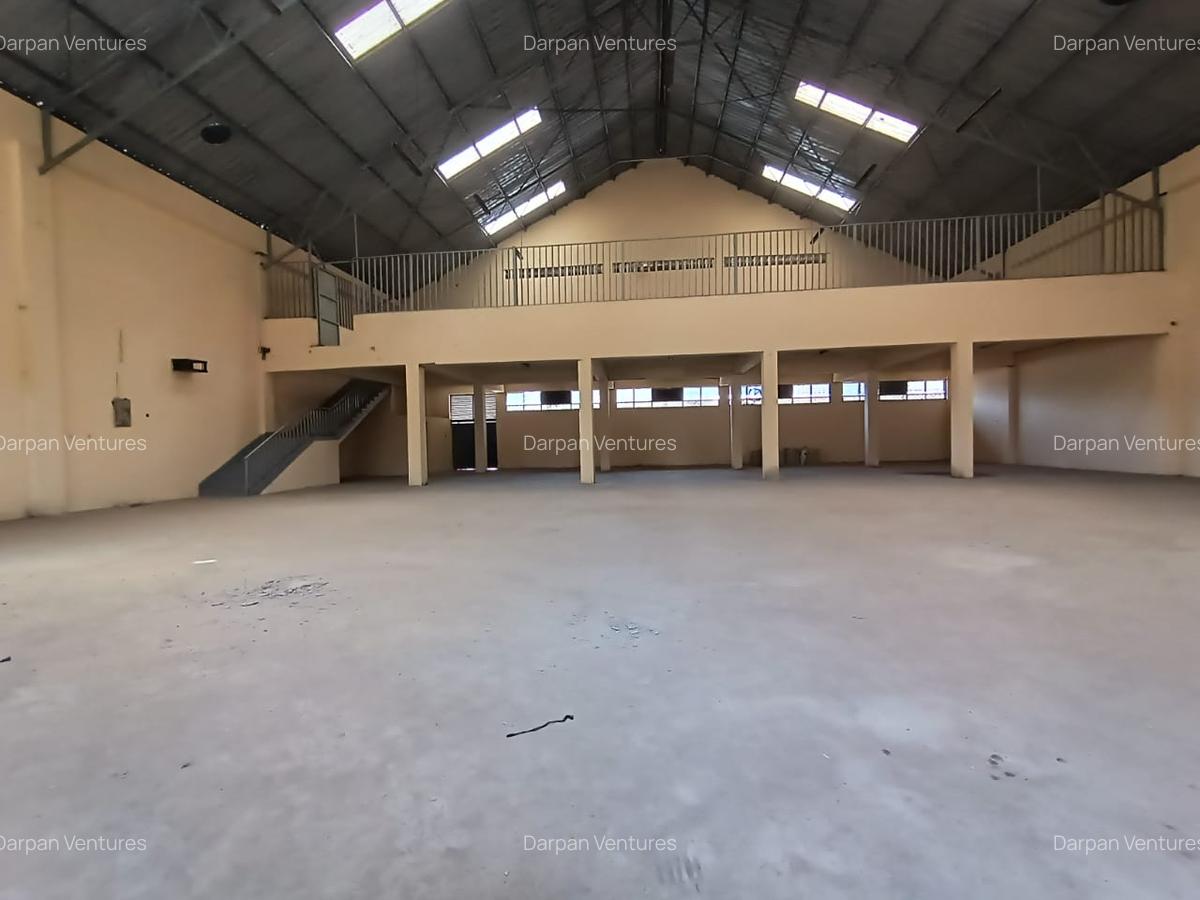 9,800 ft² Warehouse with Service Charge Included in Ruaraka - 3