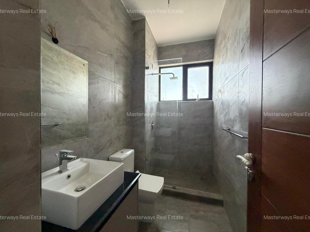 2 Bed Apartment with En Suite at Kirawa Road - 11