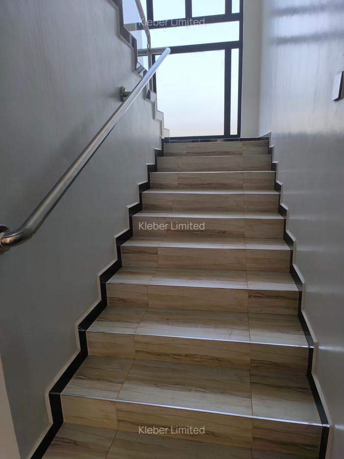 5 Bed House with En Suite in Ruiru - 14