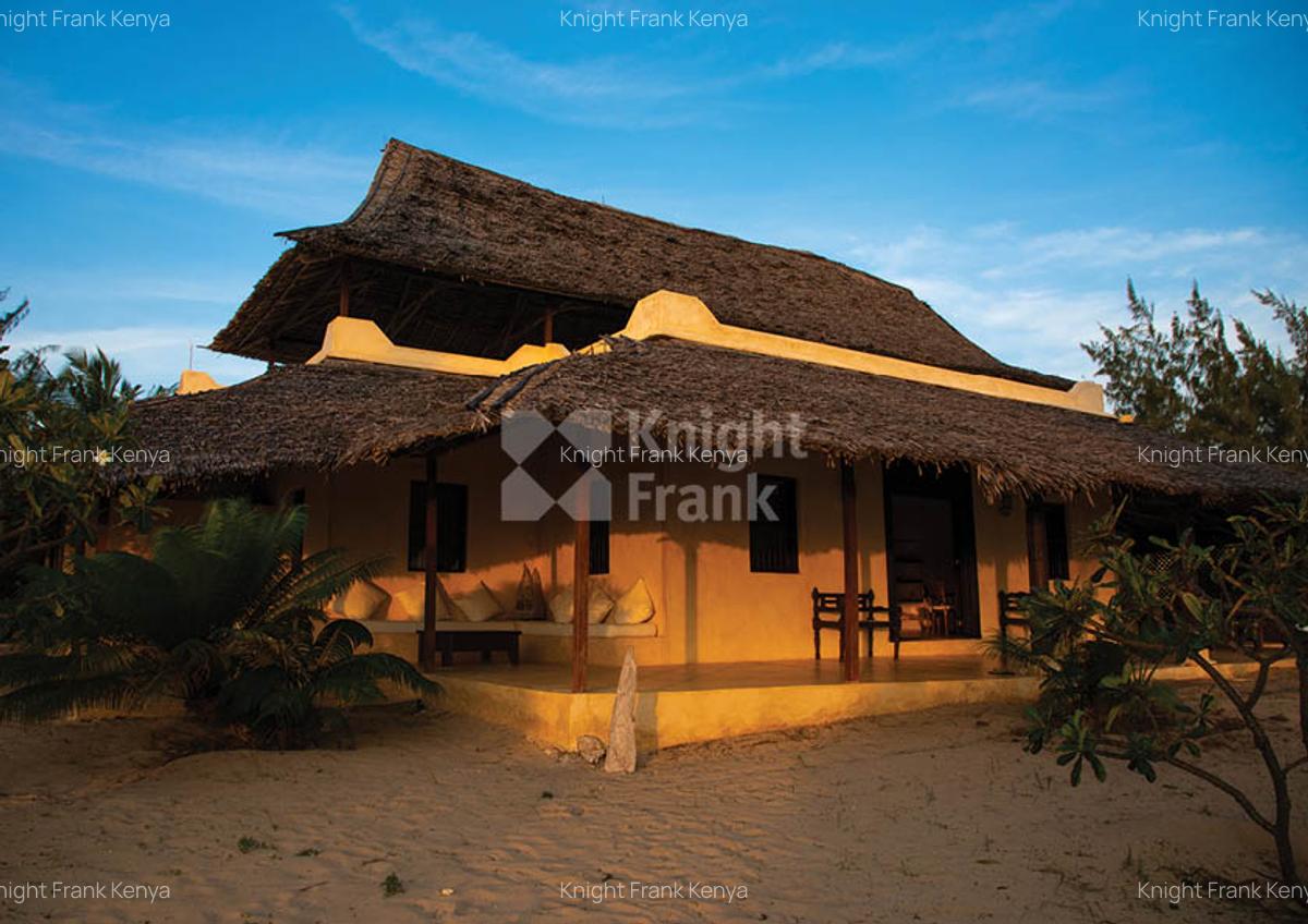 5 Bed House with En Suite at Kizingoni Beach - 18
