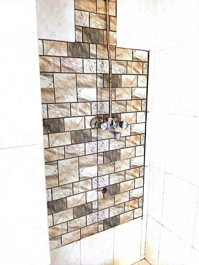 5 Bed House with En Suite at Serena Beach - 4