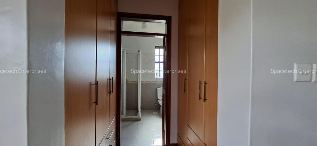 4 Bed Townhouse with En Suite in Runda - 10