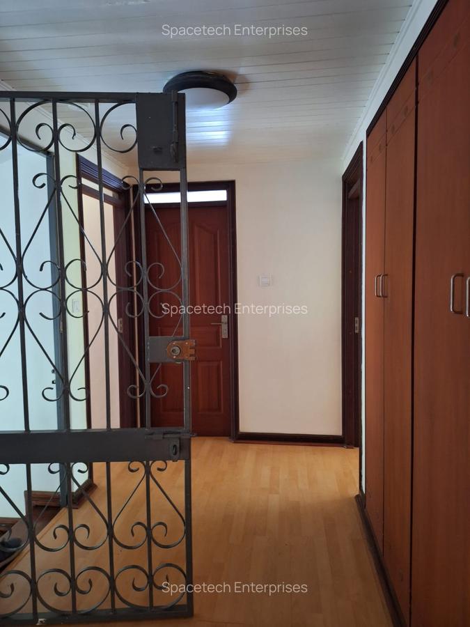 4 Bed Townhouse with En Suite in Muthaiga - 15