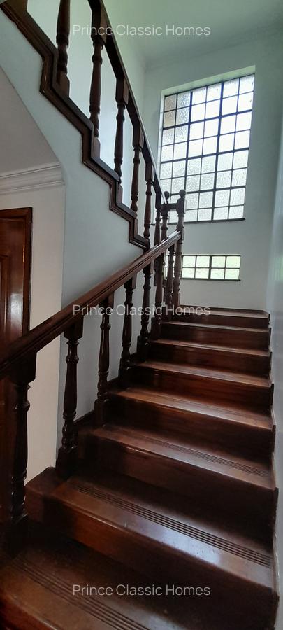 4 Bed Townhouse with En Suite in Karen - 3