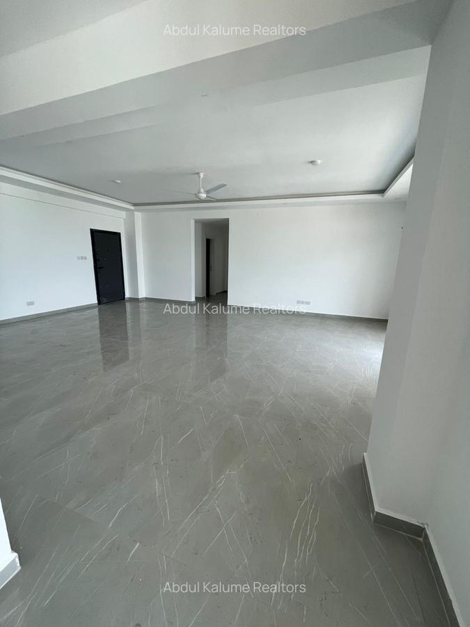 Serviced 3 Bed Apartment with En Suite at Nyali - 11