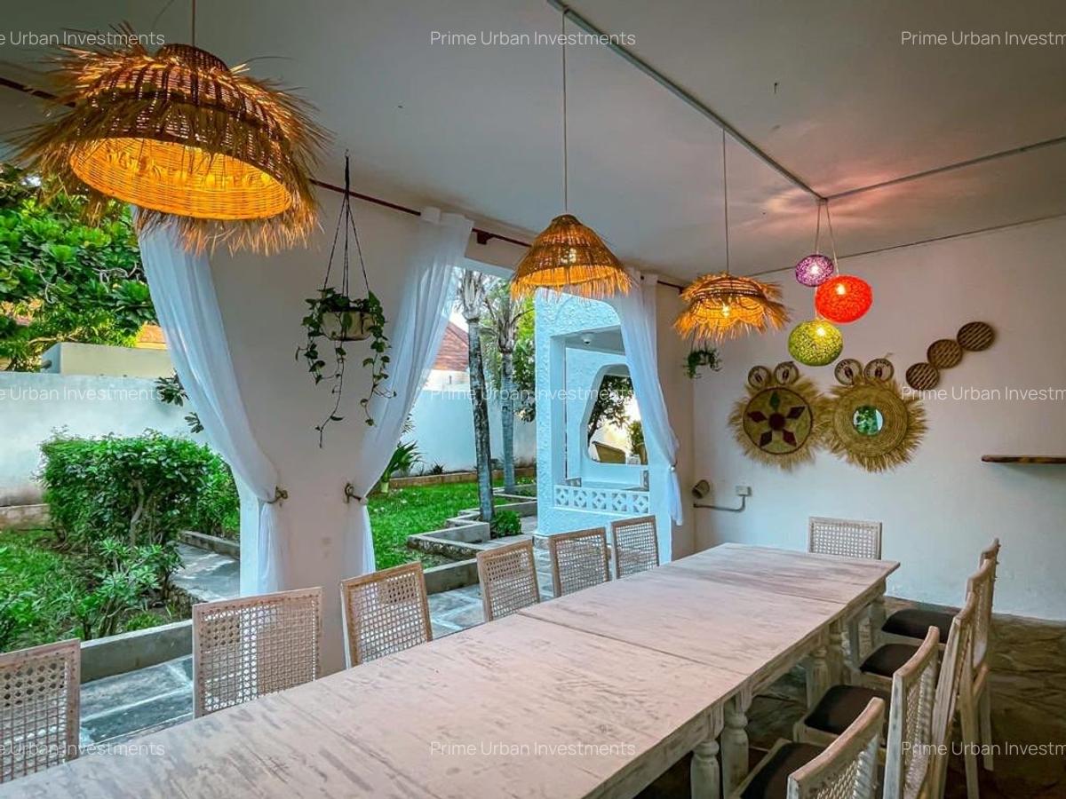 4 Bed House with En Suite in Diani - 14