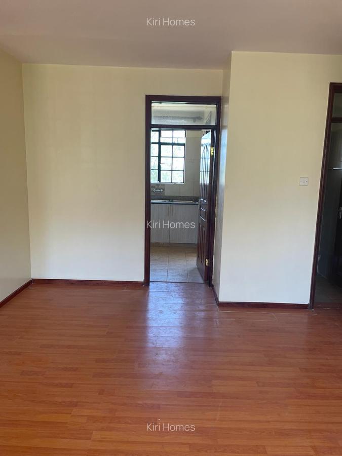 2 Bed Apartment with En Suite in Ridgeways - 13