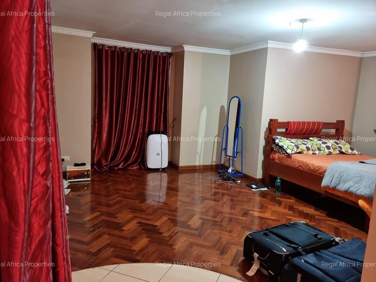 4 Bed House with En Suite in Karen - 17