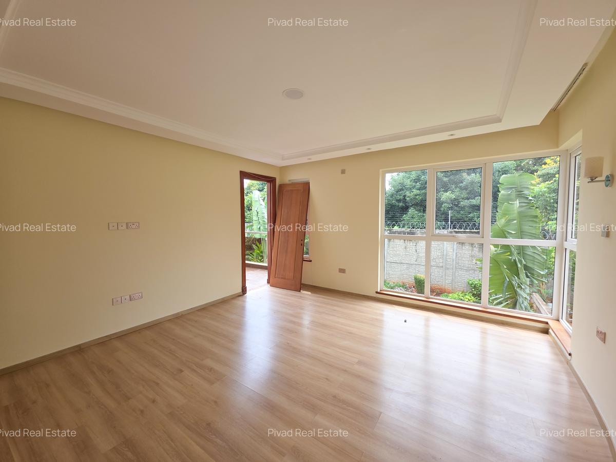 4 Bed Townhouse with Swimming Pool in Runda - 11