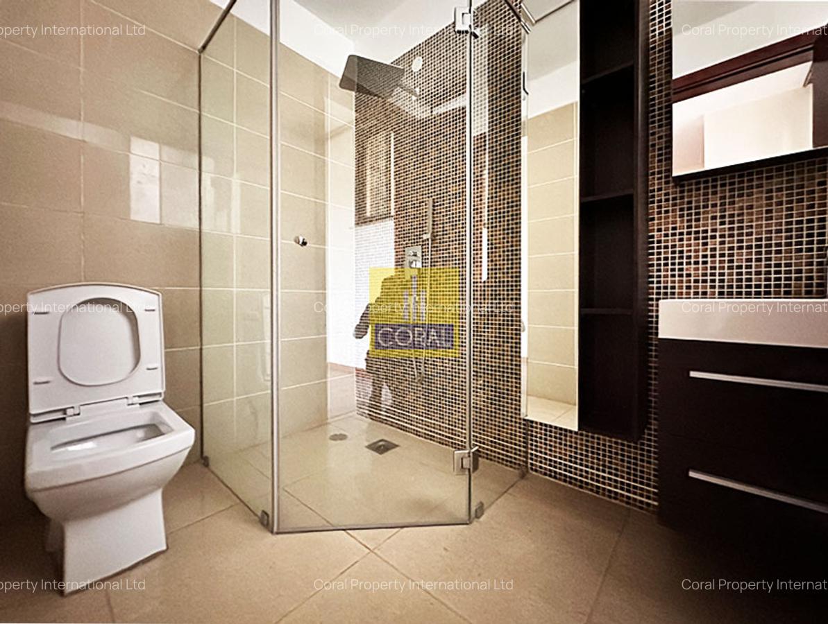 3 Bed Apartment with Parking in Parklands - 14