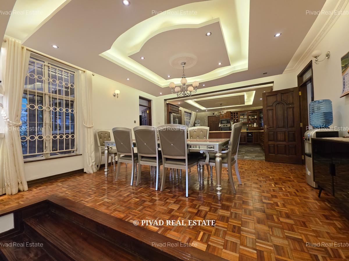 5 Bed House with Swimming Pool in Runda - 4