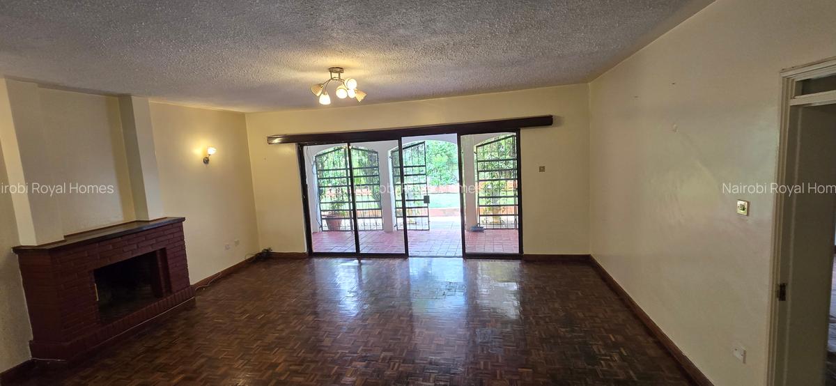 4 Bed Townhouse with En Suite at Ndemi Road - 19