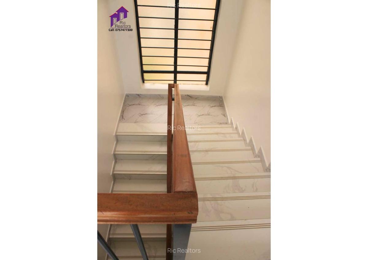 3 Bed Townhouse with En Suite in Ongata Rongai - 8