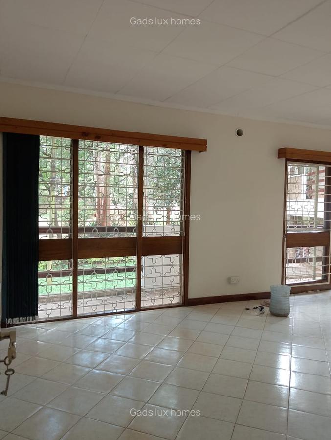 Commercial Property with Service Charge Included at Riverside - 9