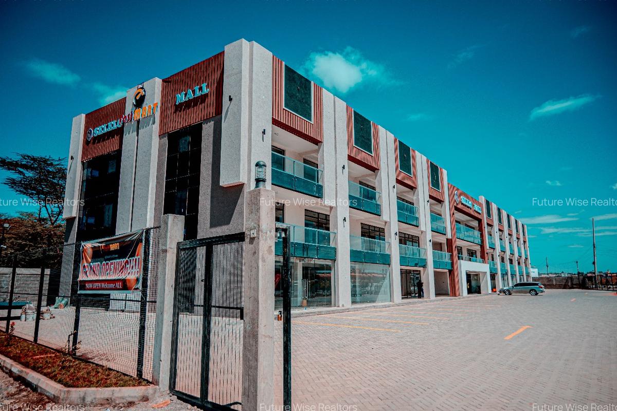 Commercial Property with Parking in Kitengela - 2