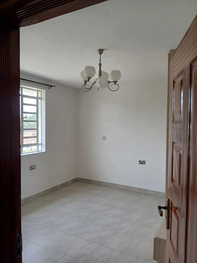 Serviced 3 Bed Apartment with En Suite at Pemways - 5