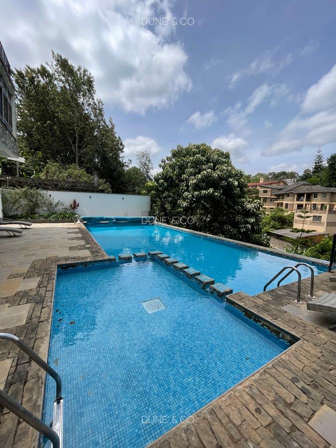 Serviced 2 Bed Apartment with En Suite in Spring Valley - 3