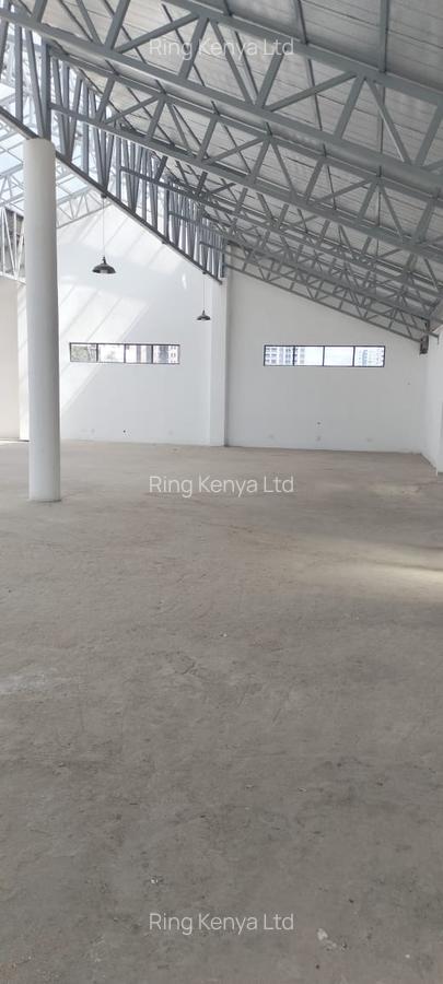 500 ft² Shop with Service Charge Included at Kilimani - 2
