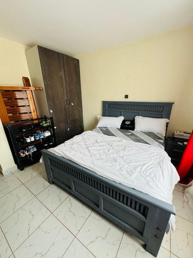 6 Bed Townhouse with En Suite in Membley - 13