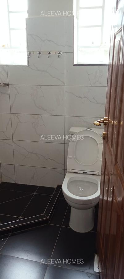 4 Bed Villa with En Suite in Kitisuru - 15
