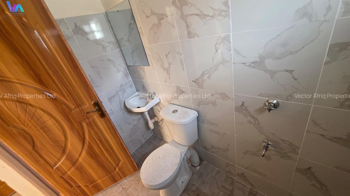 3 Bed House with En Suite in Kitengela - 2