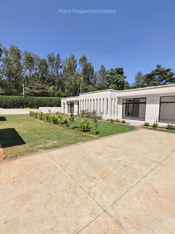 3 Bed Townhouse with En Suite in Karen - 2