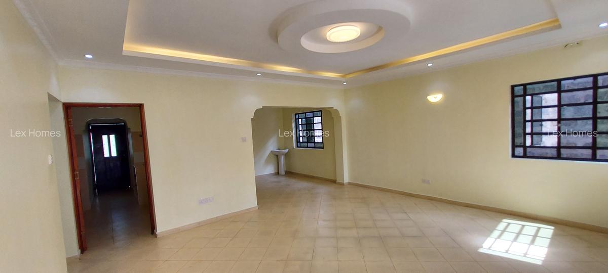 3 Bed House with En Suite at Rimpa - 2