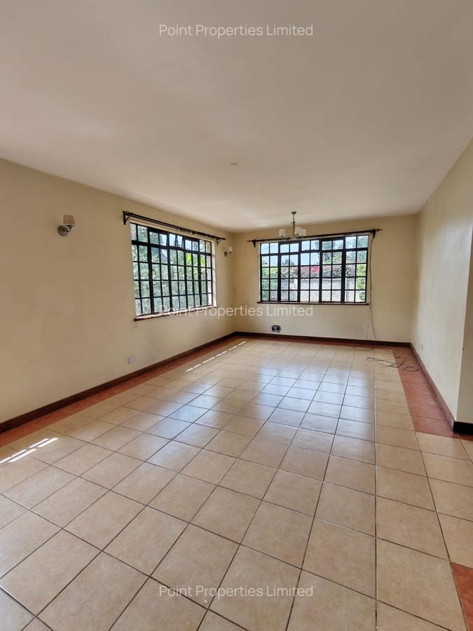 4 Bed Townhouse with En Suite in Karen - 4