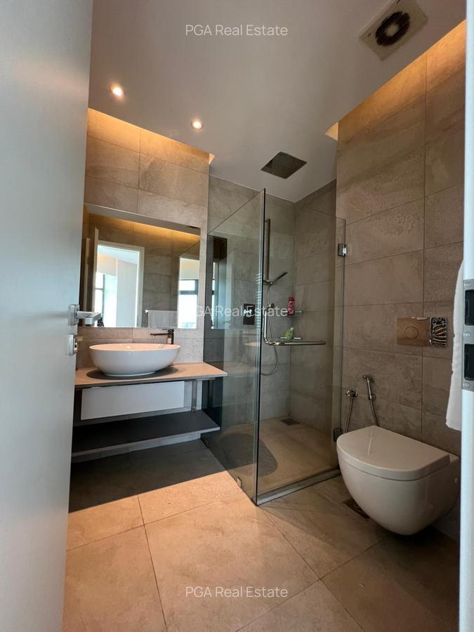 Furnished 2 Bed Apartment with En Suite at Church Road - 6